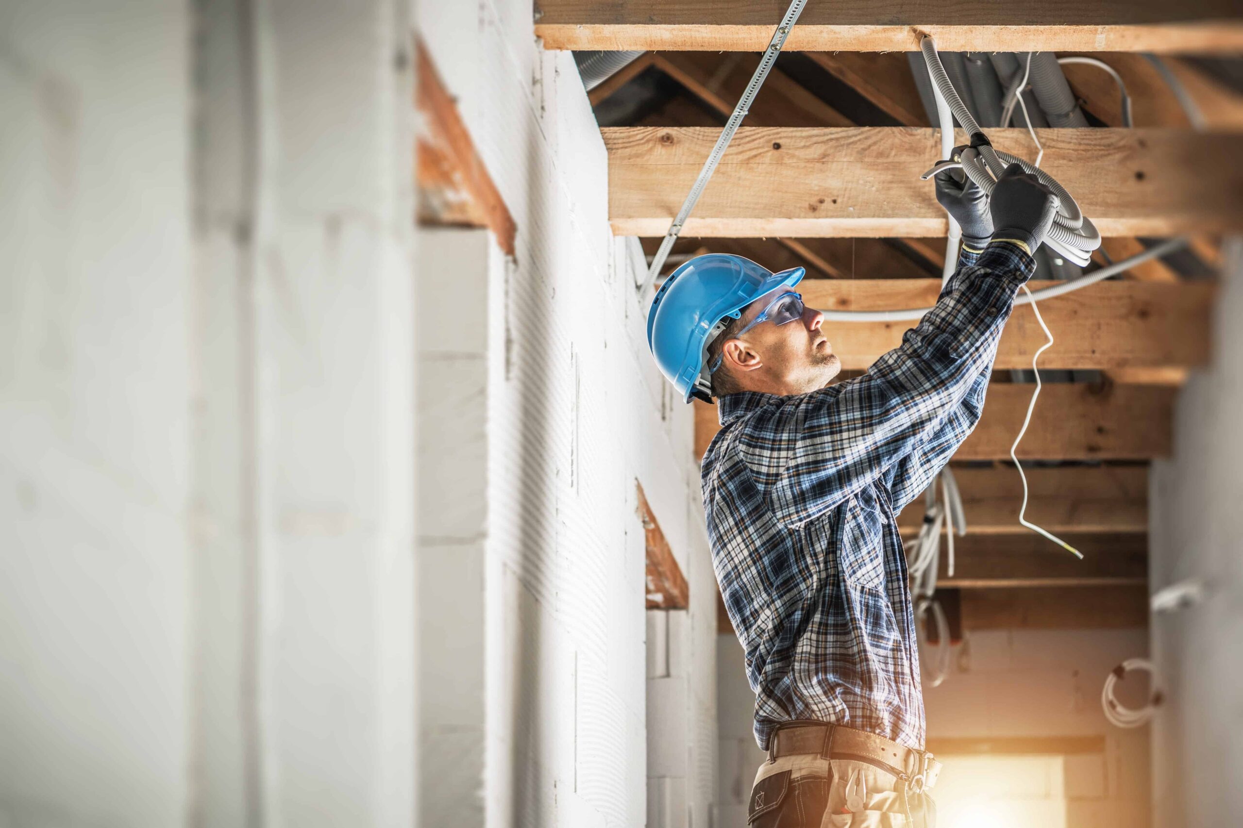electrician wiring building